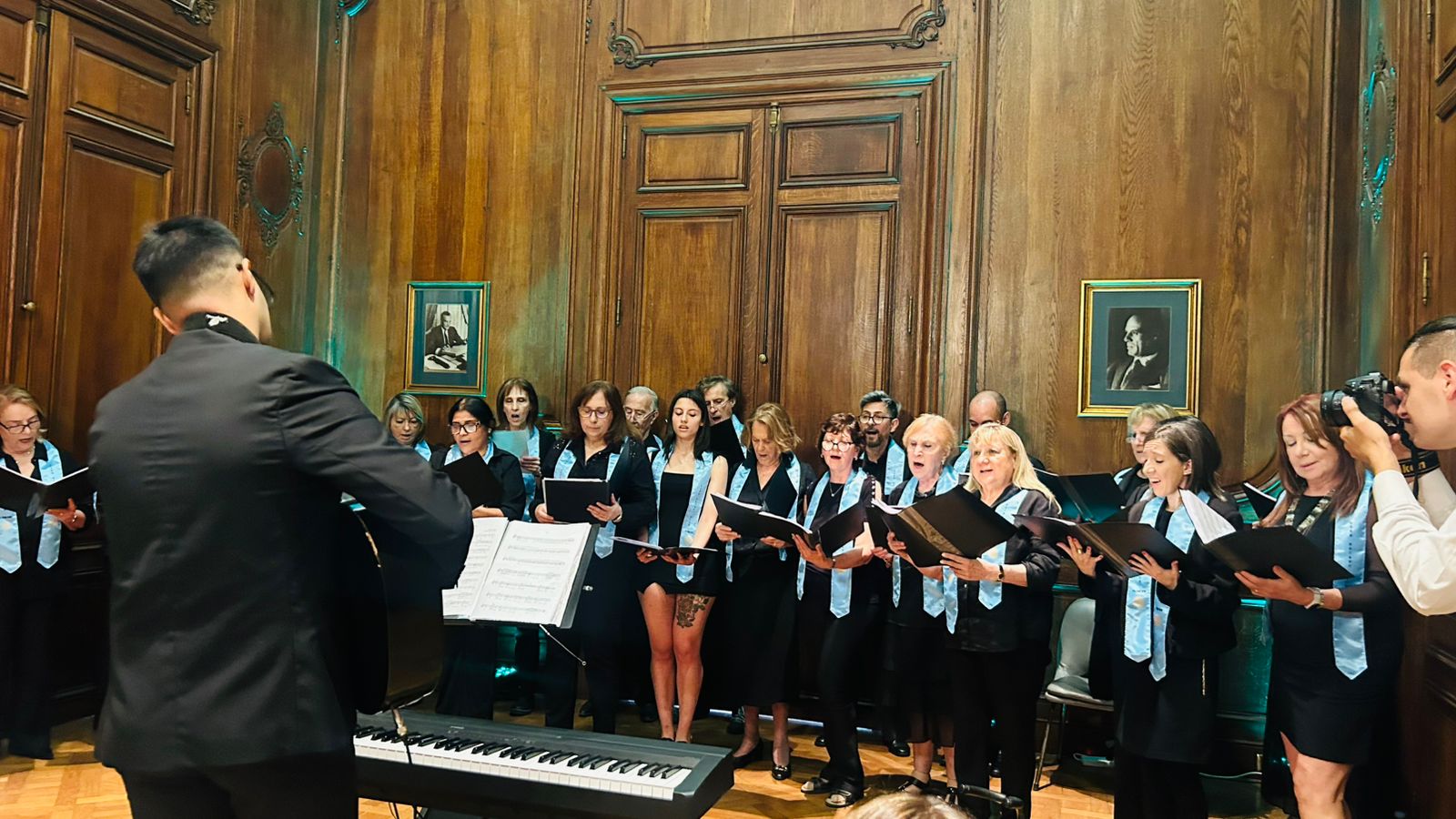 Coro rotario de Buenos Aires, patrocinado por Rotary Palermo New